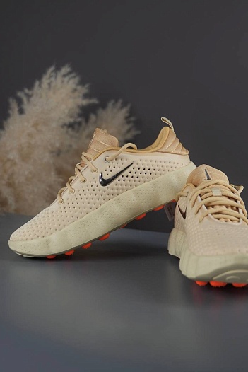 Кроссовки Nike Mind 002   