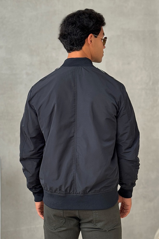 Ветровка тёмно-синего цвета Hugo Boss Coltrane