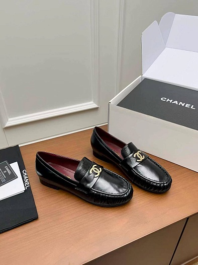 Женские кожаные лоферы Chanel premium   