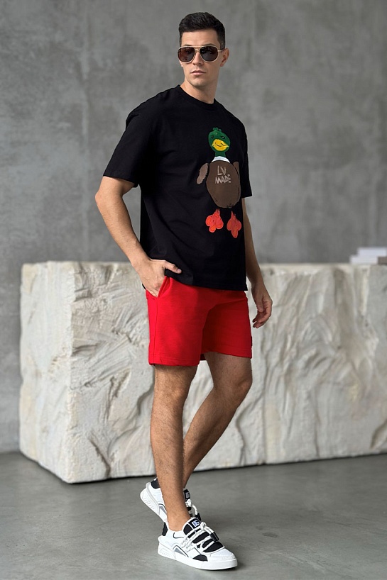 Мужские красные шорты Prada