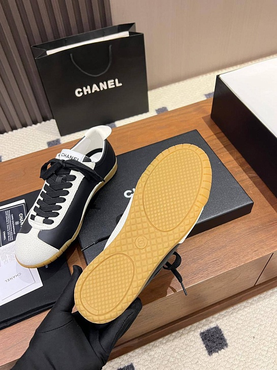 Женские кожаные кроссовки Chanel premium