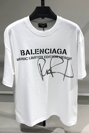 Белая оверсайз футболка Balenciaga Limited Edition   