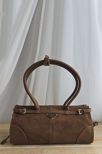 Замшевая сумка Prada Bonnie medium 32x14 см   