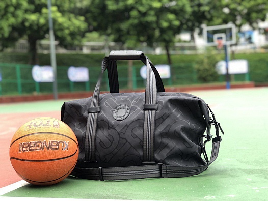 Нейлоновая дорожная сумка Burberry Premium 50x29x19 см   