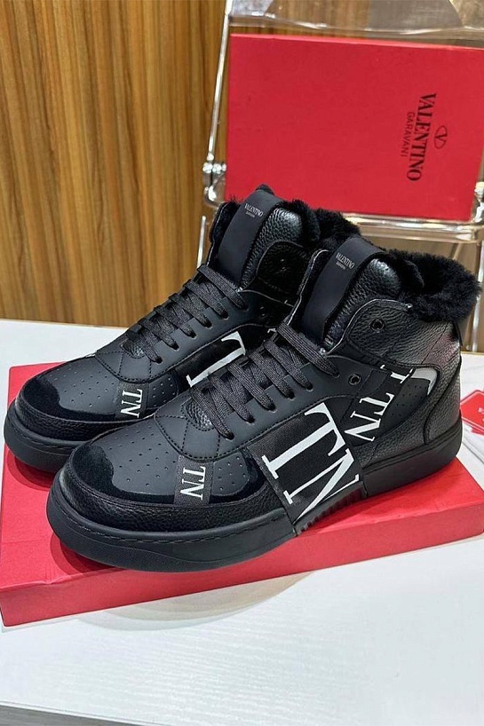 Кроссовки с мехом Valentino VL7N high-top 