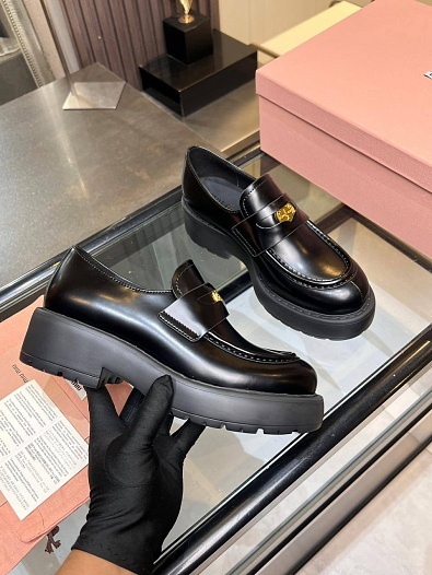 Женские кожаные лоферы MIU MIU premium  - Black   