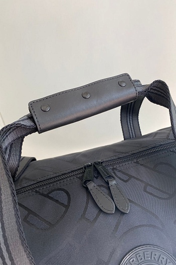Нейлоновая дорожная сумка Burberry Premium 50x29x19 см   