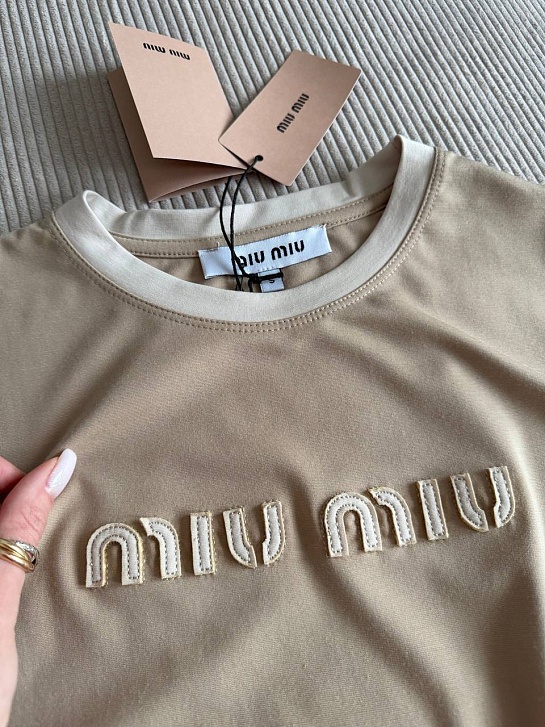 Женская бежевая футболка MIU MIU premium