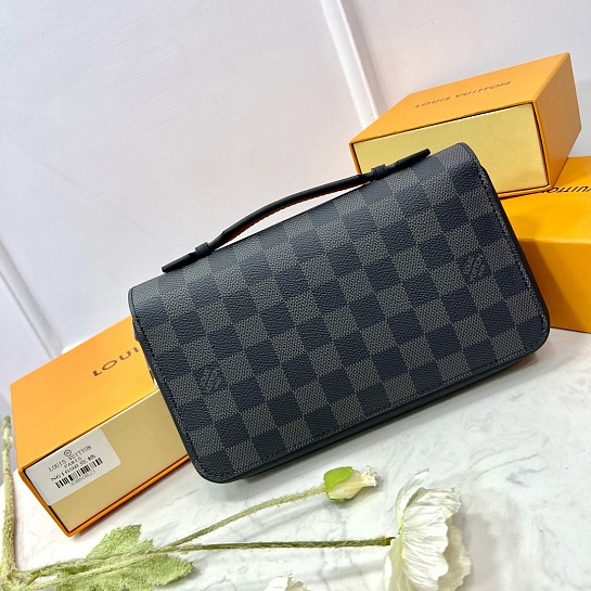 Кожаное портмоне Louis Vuitton Zippy XL Premium 22x12x5 см