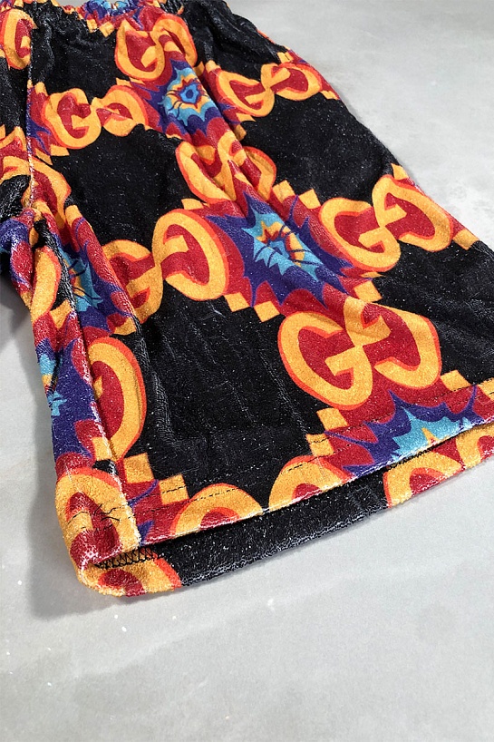 Брендовые мужские шорты Gucci GG logo all-over