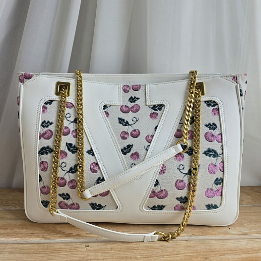 Кожаная сумка Valentino 36x26 см   