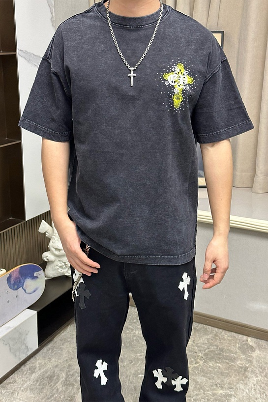 Чёрная оверсайз футболка Gothic logo