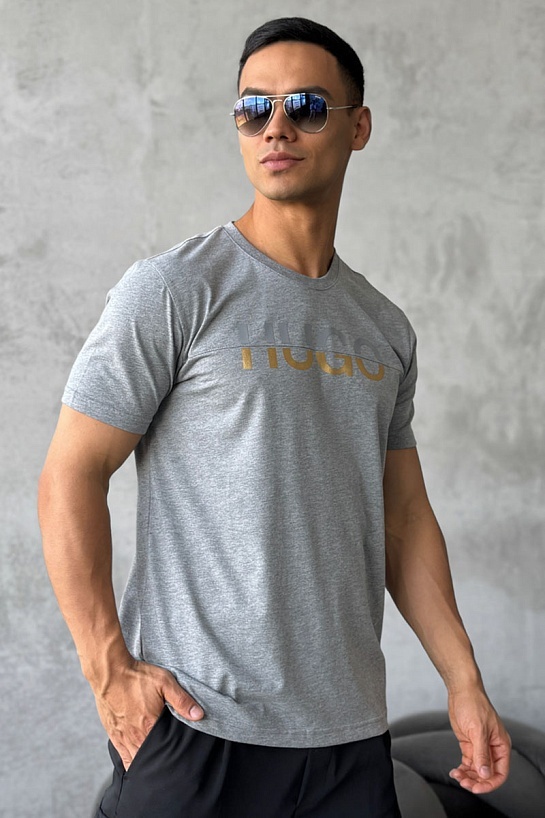 Мужская серая футболка Hugo Boss
