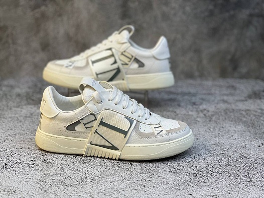 Женские кожаные кроссовки Valentino Gavani   
