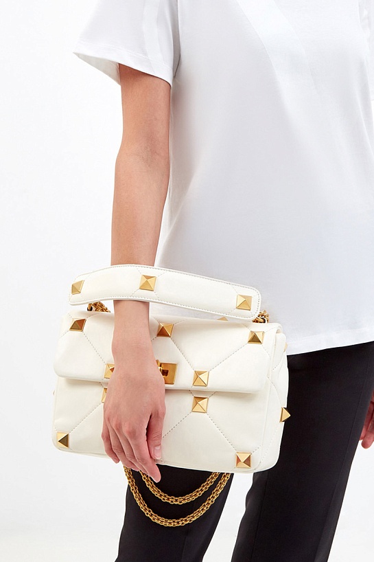 Женская кожаная сумка Valentino Roman Stud 31x19 см