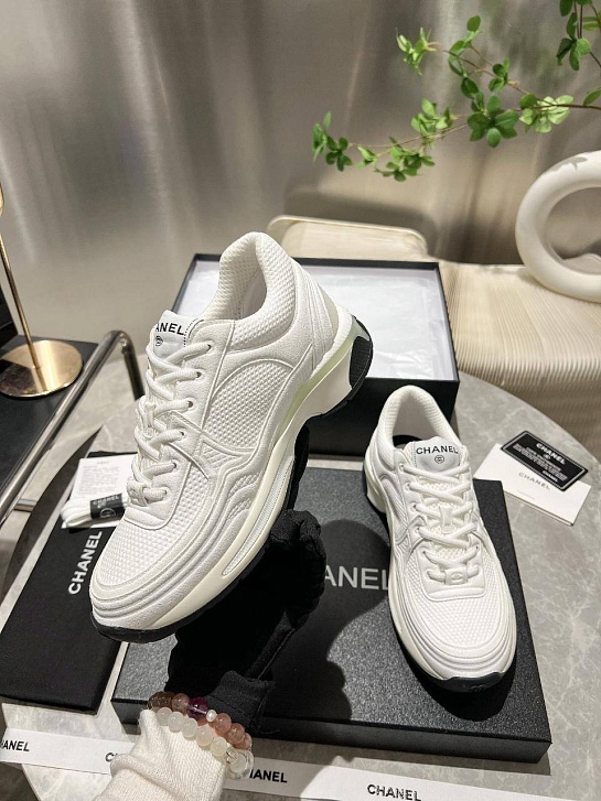 Женские кроссовки Chanel Premium - White