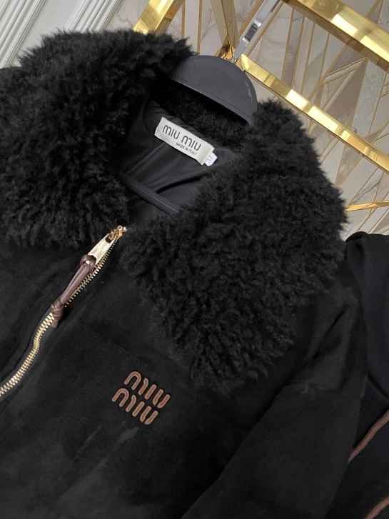Чёрный женский костюм тройка MIU MIU