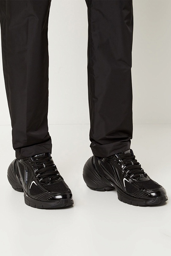 Чёрные комбинированные кроссовки Givenchy TK-MX Runner