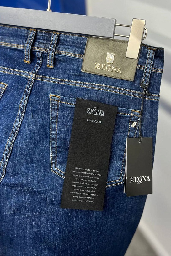 Мужские джинсы тёмно-синего цвета Zegna regular fit
