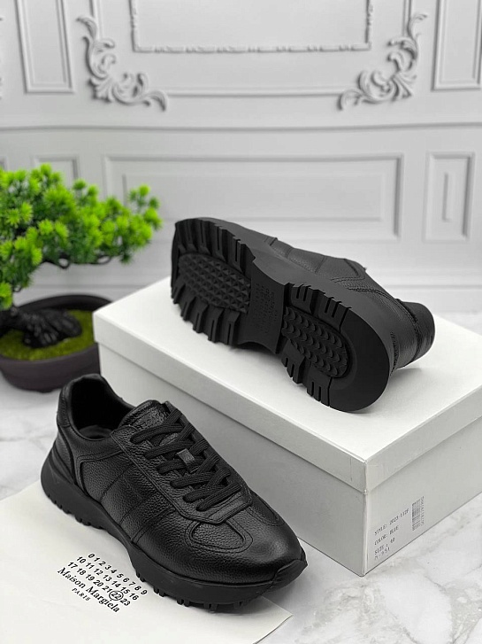 Кожаные кроссовки Maison Margiela Runner Evolution - Black