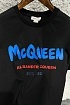 Чёрная оверсайз футболка Alexander McQueen est.1992