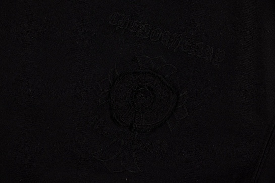 Чёрная оверсайз футболка Gothic logo