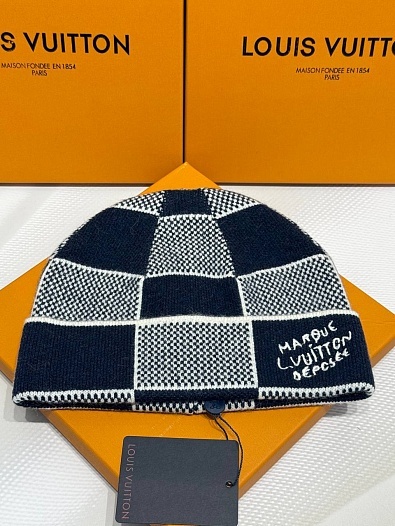Шапка Louis Vuitton logo-embroidered - Navy   