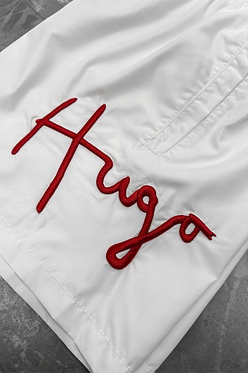 Мужские белые шорты Hugo Boss Dugo logo-embroidered   