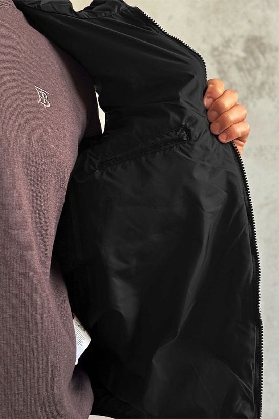 Жилет чёрного цвета Hugo Boss Coviltra