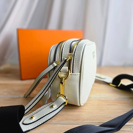 Женская белая сумка Hermes 20x15 см