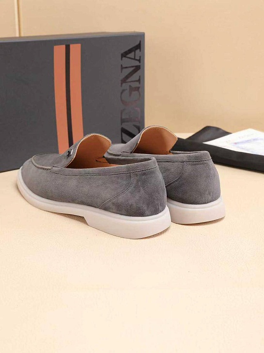 Мужские замшевые лоферы Ermenegildo Zegna