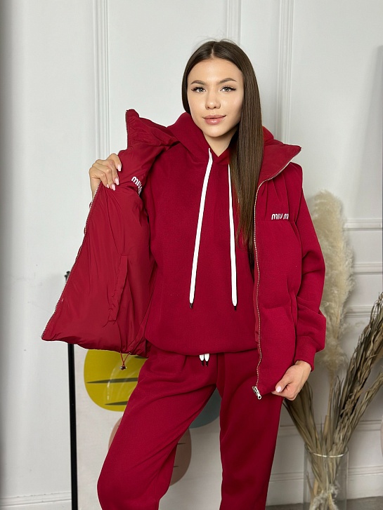 Женский красный костюм тройка MIU MIU