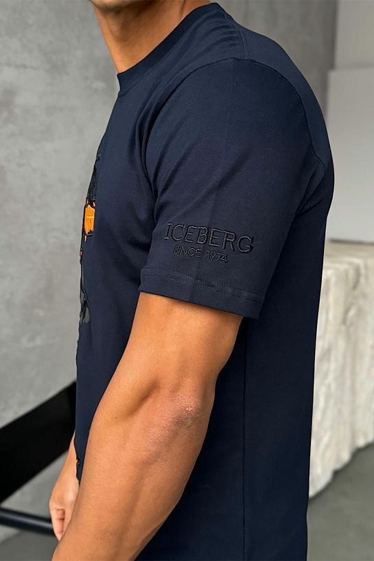Мужская тёмно-синяя футболка Iceberg x Looney Tunes