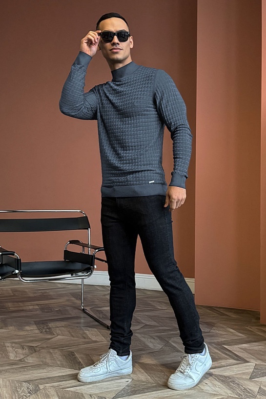 Мужская водолазка Brioni цвета индиго