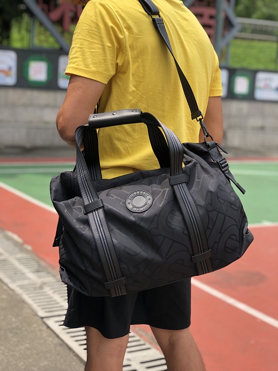 Нейлоновая дорожная сумка Burberry Premium 50x29x19 см