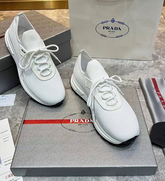 Мужские текстильные кроссовки Prada