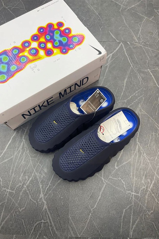 Слайды Nike Mind 001 - Blackened Blue Game Royal