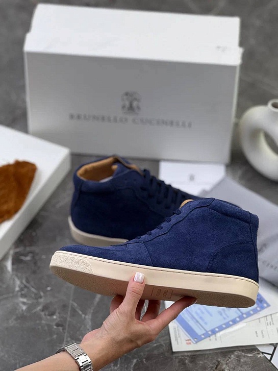 Замшевые кроссовки с меховой стелькой Brunello Cucinelli