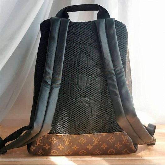 Брендовый кожаный рюкзак Louis Vuitton Dean 40x32 см   