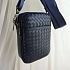 Кожаная сумка Bottega Veneta Intrecciato crossbody 20x14 - Navy