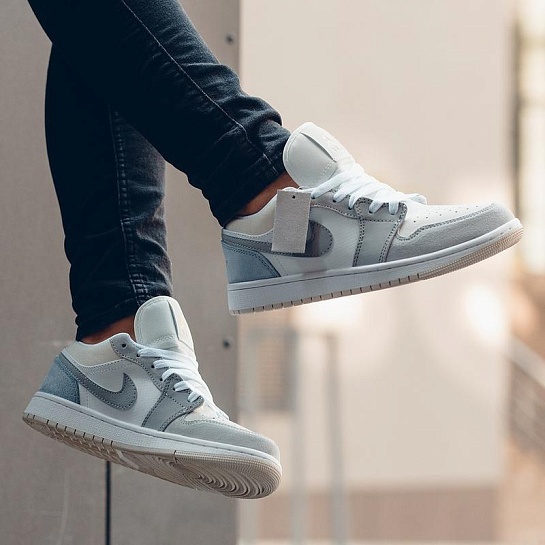 Кроссовки Nike Air Jordan 1 Low "Paris"