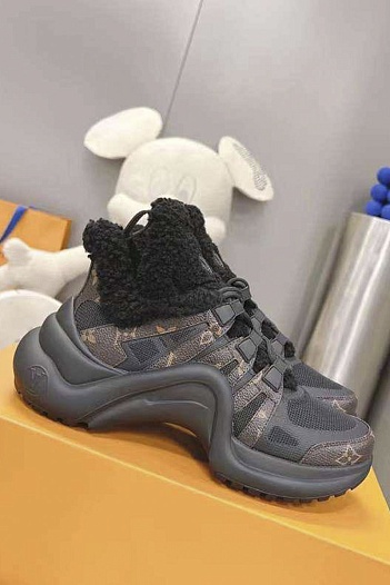 Женские кожаные кроссовки с мехом Louis Vuitton Archlight   