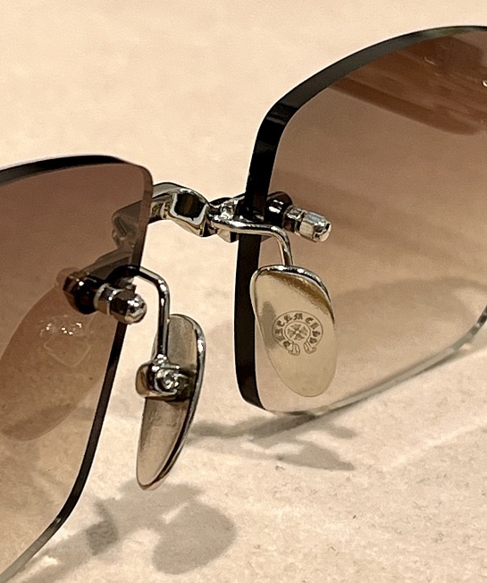 Солнцезащитные очки Chrome Hearts Deep