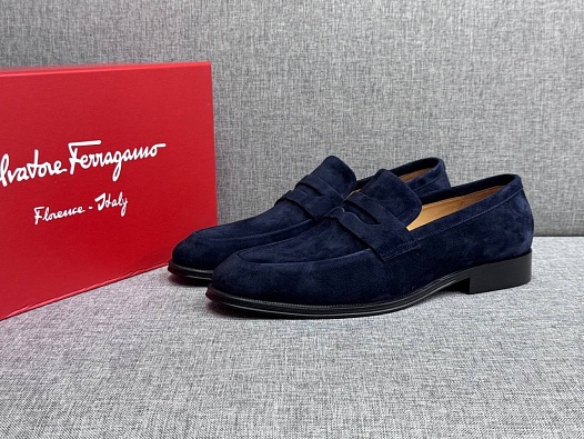 Мужские замшевые лоферы Salvatore Ferragamo   