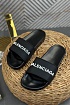 Мужские шлёпанцы Balenciaga embossed-logo