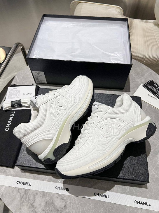 Женские кроссовки Chanel Premium - White