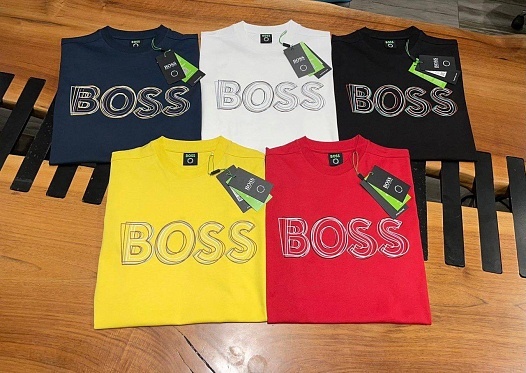 Мужская футболка Hugo Boss красного цвета   
