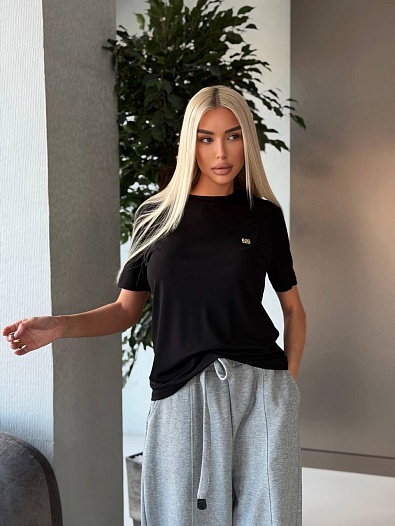 Чёрная женская футболка Loewe premium   