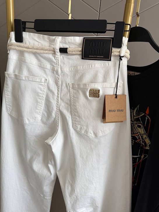 Женские джинсы белого цвета MIU MIU premium
