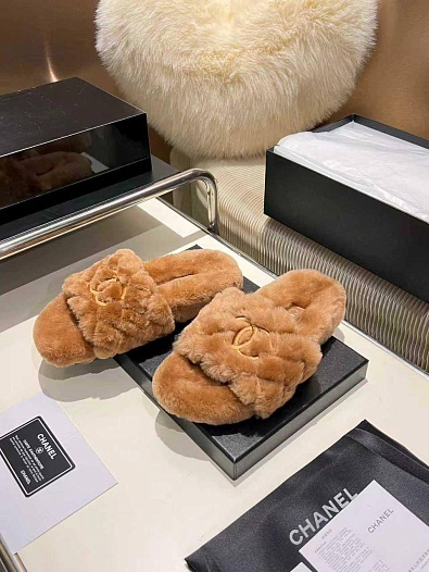 Женские меховые шлёпанцы Chanel Oran premium - Brown   